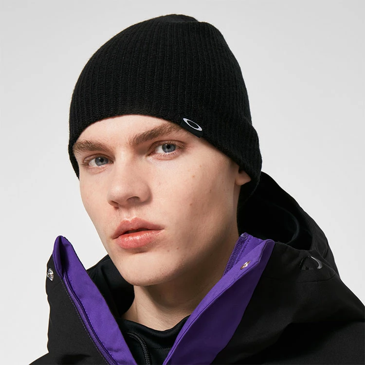 Oakley Backbone Golf Beanie - Image 4